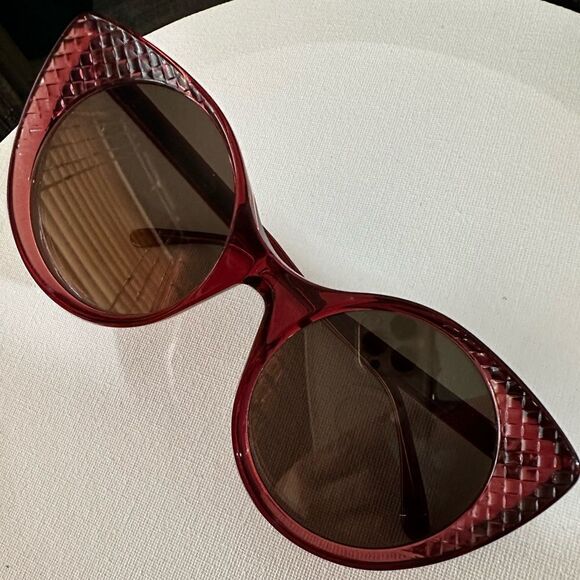 BOTTEGA VENETA'S Designer round cat-eye chunky retro Italian sunglasses UV NWT - Picture 3 of 17